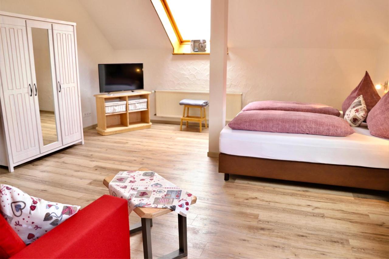 Landpension Pferdekoppel - B&B - Self Checkin Seewald Luaran gambar