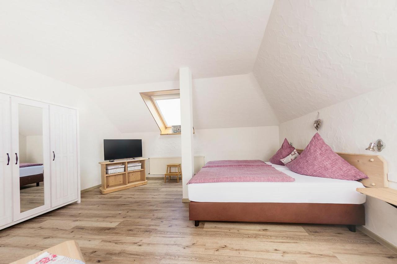 Landpension Pferdekoppel - B&B - Self Checkin Seewald Luaran gambar